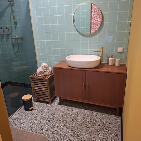 Boudevino B&B 레커커크