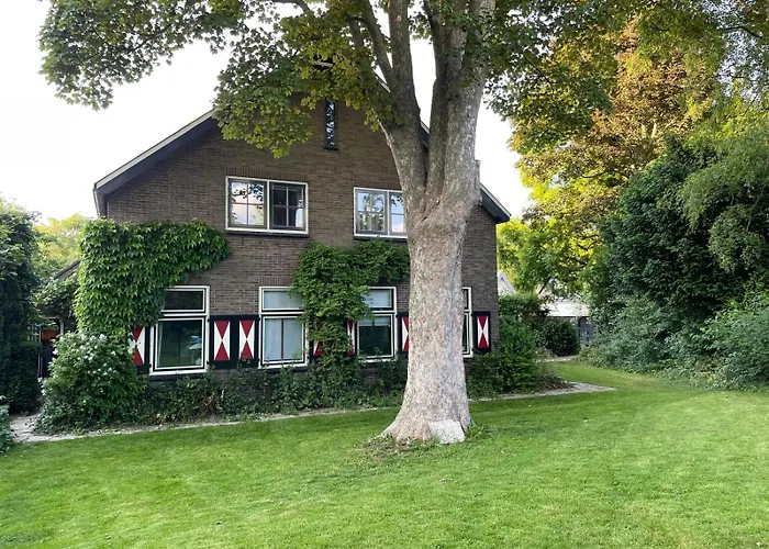 Boudevino לינה וארוחת בוקר Lekkerkerk